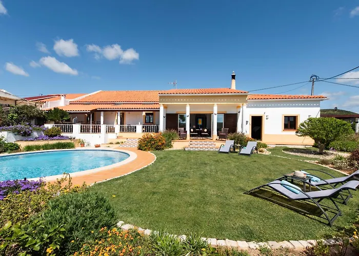 Charming 3 Bedroom Villa Nestled Amongst The Orange Groves Of Silves, Algarve, Portugal